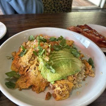 26 Beach Restaurant - Chorizo bowl - New American Near Me - Venice, California