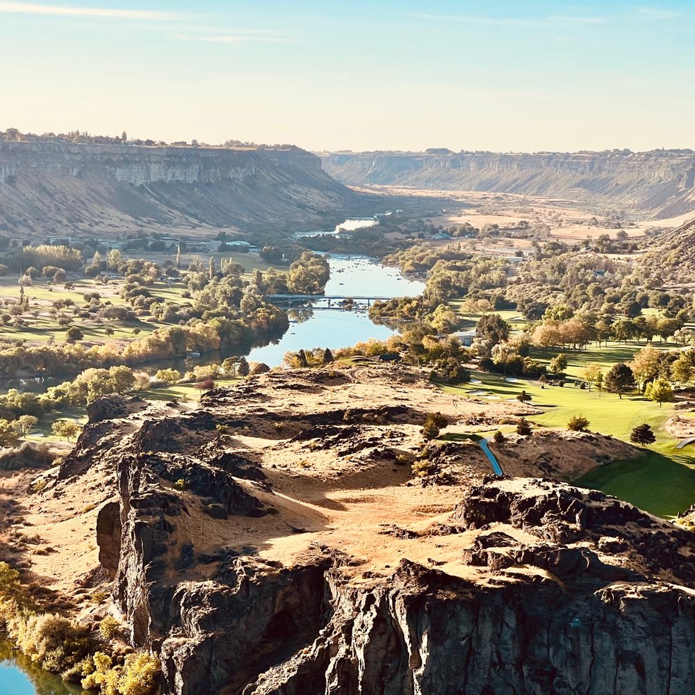 Twin Falls Visitor Center - Historical Tours Near Me - Twin Falls, Idaho Twin Falls Visitor Center - Historical Tours Near Me - Twin Falls, Idaho