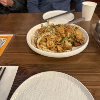 Northern Cafe - Shanghai Stir Fry Rice Cake w.Chicken - Chinese Near Me - Irvine, California