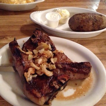 Toki Ona - 2 lamb chops - Basque Near Me - Elko, Nevada Toki Ona - 2 lamb chops - Basque Near Me - Elko, Nevada