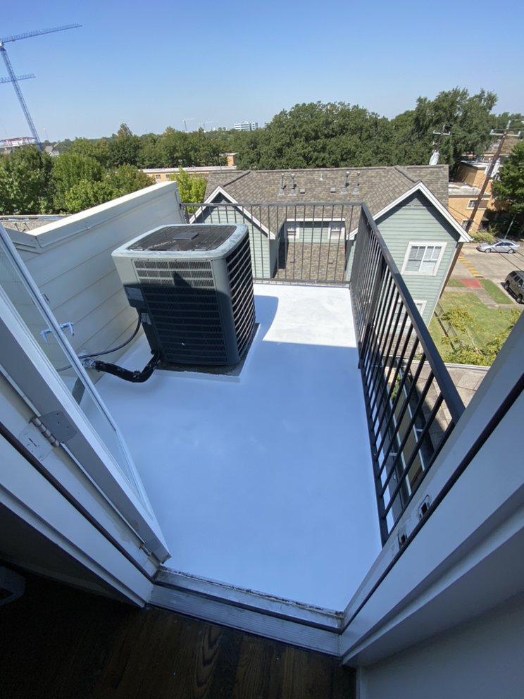 Slide of Quality King Roofing