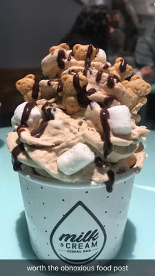 Milk & Cream Cereal Bar by null
