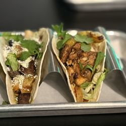 Guac Taco Studio - Hawaiian Grilled Churrasco Steak taco and Jerk Salmon taco