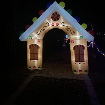 Gulf State Park - Christmas Lights - Parks Near Me - Gulf Shores, Alabama Gulf State Park - Christmas Lights - Parks Near Me - Gulf Shores, Alabama