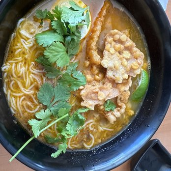 Bagan Burmese Kitchen - S11. Fish Chowder Noodle Soup (Mohinga) - Burmese Near Me - Los Angeles, California