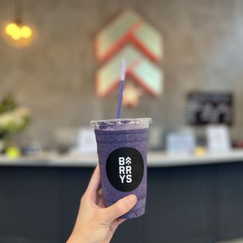 Barry's Palo Alto - Barry's & Brunch Smoothie - Trainers Near Me - Palo Alto, California Barry's Palo Alto - Barry's & Brunch Smoothie - Trainers Near Me - Palo Alto, California