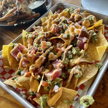 The Tipsy Oak - Tuna nachos - Gastropubs Near Me - Arlington, Texas The Tipsy Oak - Tuna nachos - Gastropubs Near Me - Arlington, Texas