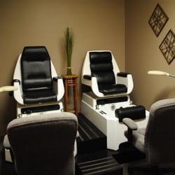Adam Michaels Salon & Spa - Pedicure Room