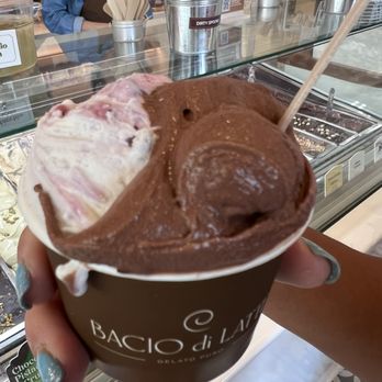 Bacio di Latte - Gelato Near Me - Huntington Beach, California Bacio di Latte - Gelato Near Me - Huntington Beach, California