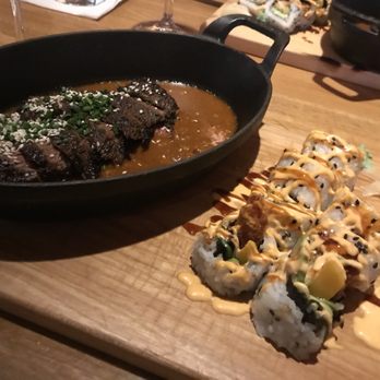 Earls Kitchen + Bar - New American Near Me - Miami, Florida Earls Kitchen + Bar - New American Near Me - Miami, Florida