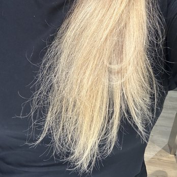 One Salon - Fried yellow hair - Hair Salons Near Me - New York, New York One Salon - Fried yellow hair - Hair Salons Near Me - New York, New York