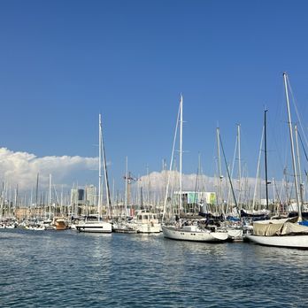 Rambla del Mar - Landmarks & Historical Buildings Near Me - Barcelona, B