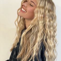 Frenzy Salon - Dimensional mermaid blonde by Zoë Carpenter