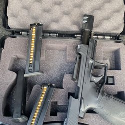 Acosta Guns & Gear