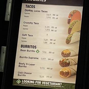 Taco Bell - Chili Cheese Burrito!! - Fast Food Near Me - Pendleton, Indiana