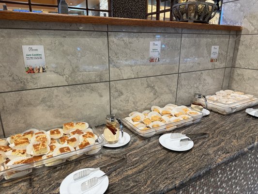 Dimassi's Mediterranean Buffet by null