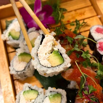 Yoshi Sushi - Love Tray (California roll) -- IG: @phuoodwithvicks - Japanese Near Me - San Jose, California Yoshi Sushi - Love Tray (California roll) -- IG: @phuoodwithvicks - Japanese Near Me - San Jose, California