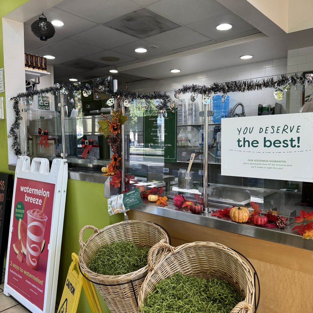 Jamba - Inside - Juice Bars & Smoothies Near Me - Sacramento, California