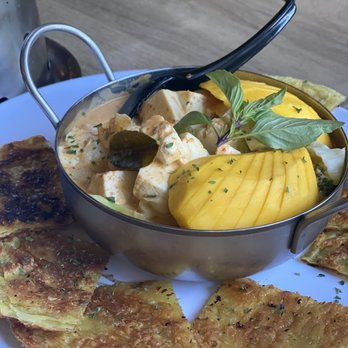 New Thai Bistro - Curry Mango Spice with tofu (vegan) - very tasty! - Thai Near Me - Pleasanton, California New Thai Bistro - Curry Mango Spice with tofu (vegan) - very tasty! - Thai Near Me - Pleasanton, California