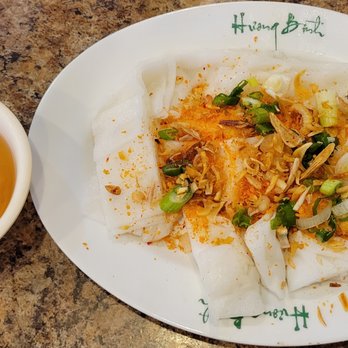 Huong Binh - Bánh Uớt Tôm Cháy - 3.5 Stars - Vietnamese Near Me - Seattle, Washington