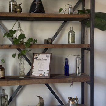 Parlor Public House - Coffee & Tea Near Me - Indianapolis, Indiana Parlor Public House - Coffee & Tea Near Me - Indianapolis, Indiana