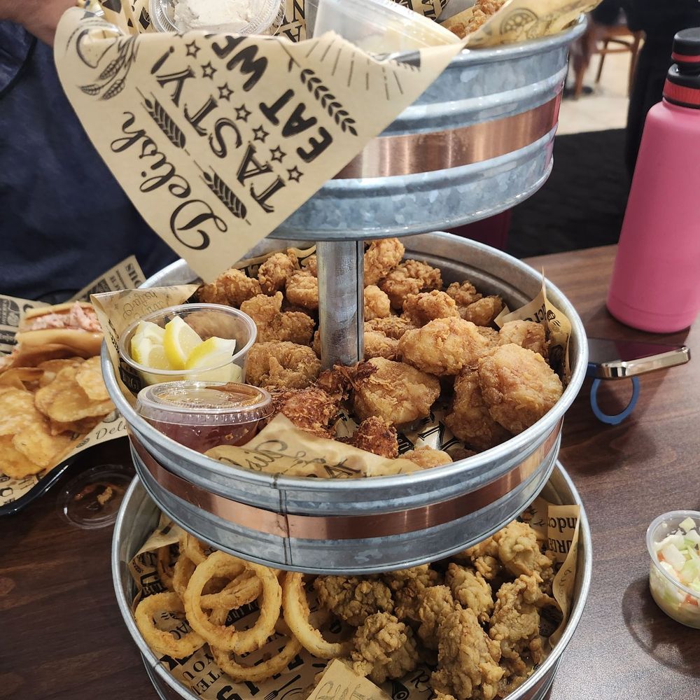 Doug's Seafood - Seafood Near Me - Bonita Springs, Florida