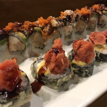 MOMO Sushi - Dragon and Momo roll - Sushi Bars Near Me - Mill Creek, Washington MOMO Sushi - Dragon and Momo roll - Sushi Bars Near Me - Mill Creek, Washington