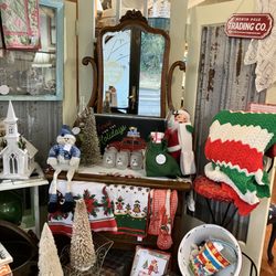 Vintage By the Bay - Welcome December 2023