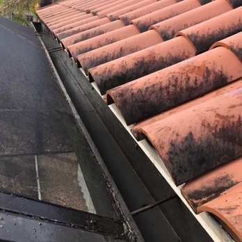 Gutter Sweeps - Gutter Cleaning, After - Gutter Services Near Me - Lantana, Florida