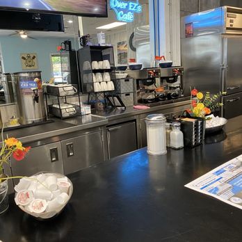 Over EZs Cafe - Breakfast & Brunch Near Me - Lake Worth, Florida