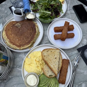 Moonlark’s Dinette - Diners Near Me - Los Angeles, California Moonlark’s Dinette - Diners Near Me - Los Angeles, California