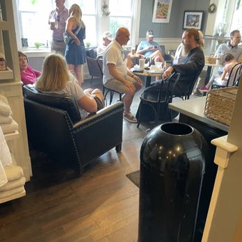 Nirvana Coffee Company - Inside seating - Coffee & Tea Near Me - Barnstable Village, Massachusetts