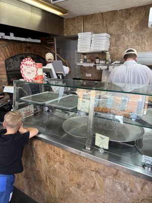 Mano's Pizzeria by null