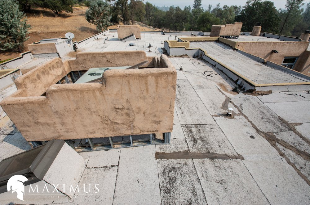 Slide of Maximus Roofing