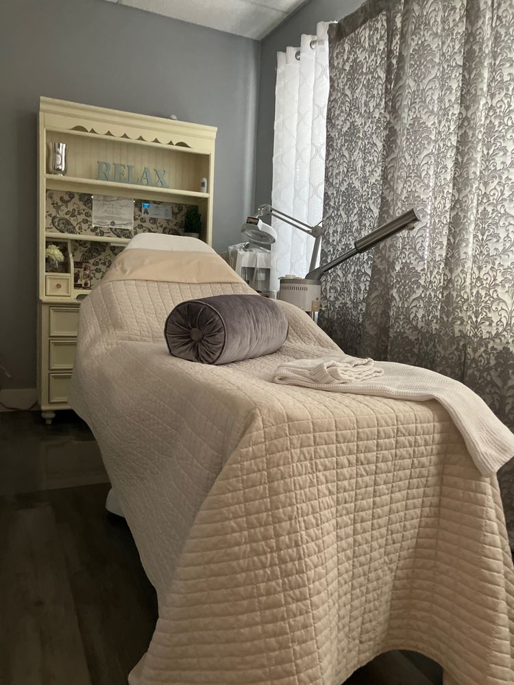 Kimberly's Skin Care Logo