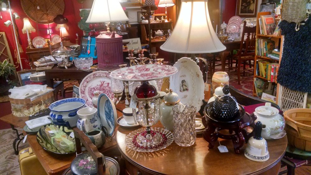 GREENSBORO ANTIQUE MALL Updated October 2024 101 S Main St