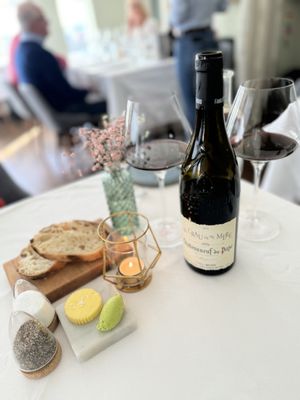 Oar Restaurant & Rooms by null
