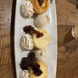 California Pizza Kitchen at Briarwood - Mini butter cakes flight