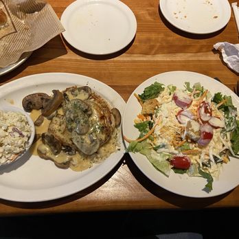 Cheddar's Scratch Kitchen - Dijon chicken - American Near Me - Overland Park, Kansas