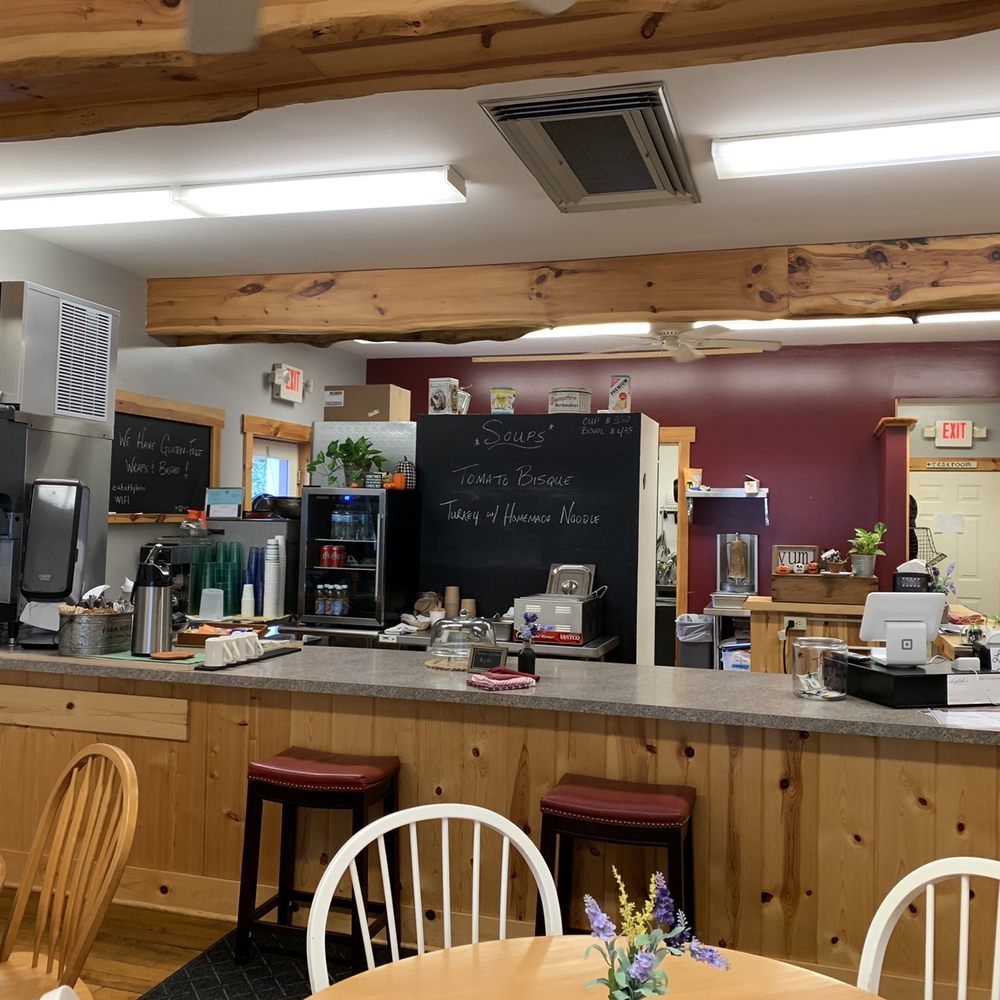 Lylah's - Sandwiches Near Me - Suttons Bay, Michigan