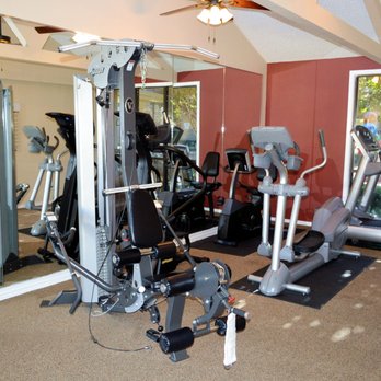 Hulen Gardens Apartments - Fitness Center - Apartments Near Me - Fort Worth, Texas Hulen Gardens Apartments - Fitness Center - Apartments Near Me - Fort Worth, Texas
