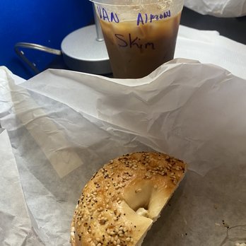 Aspinwall Beans 'N' Cream - Coffee & Tea Near Me - Aspinwall, Pennsylvania