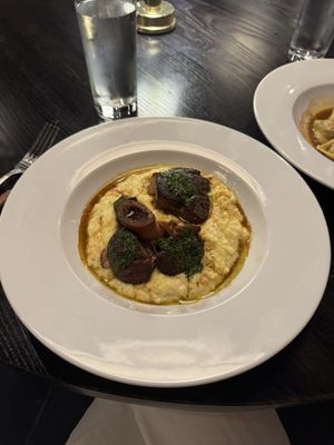 Centro On The Square by null