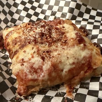 Secret Pizza - Thick-crust pepperoni - Pizza Near Me - Las Vegas, Nevada Secret Pizza - Thick-crust pepperoni - Pizza Near Me - Las Vegas, Nevada