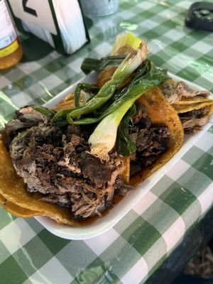 Tacos de Cabrito y Machito El Lagunero by null
