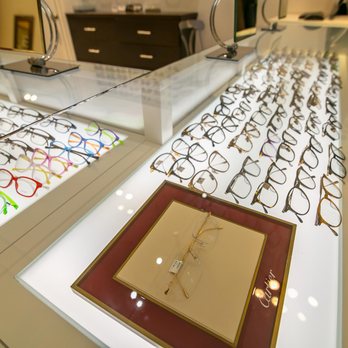 Eyechic formerly Pildes Optical - Eyewear & Opticians Near Me - Short Hills, New Jersey