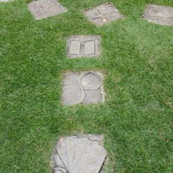 Hanahauoli School - Steps to the flagpole