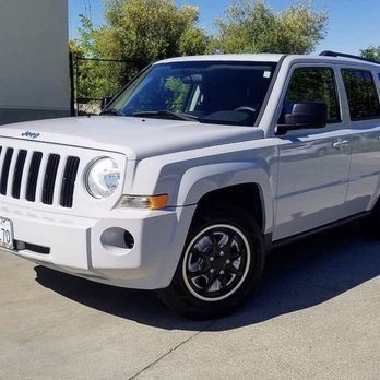 Turismo Auto Spa - 2010 Jeep Patriot, was white now wrapped in Cement Gray. - Auto Detailing Near Me - Roseville, California Turismo Auto Spa - 2010 Jeep Patriot, was white now wrapped in Cement Gray. - Auto Detailing Near Me - Roseville, California
