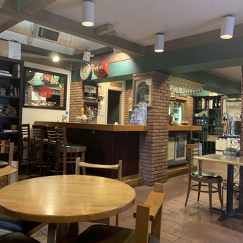 Duck And Decanter - Bar area - Sandwiches Near Me - Phoenix, Arizona