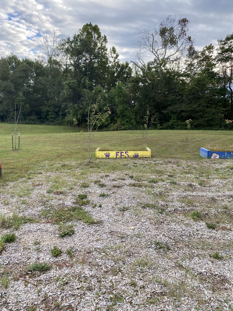 GRUMPY’S GARDEN - Updated December 2025 - 18 Photos - 10104 Mitchell ...